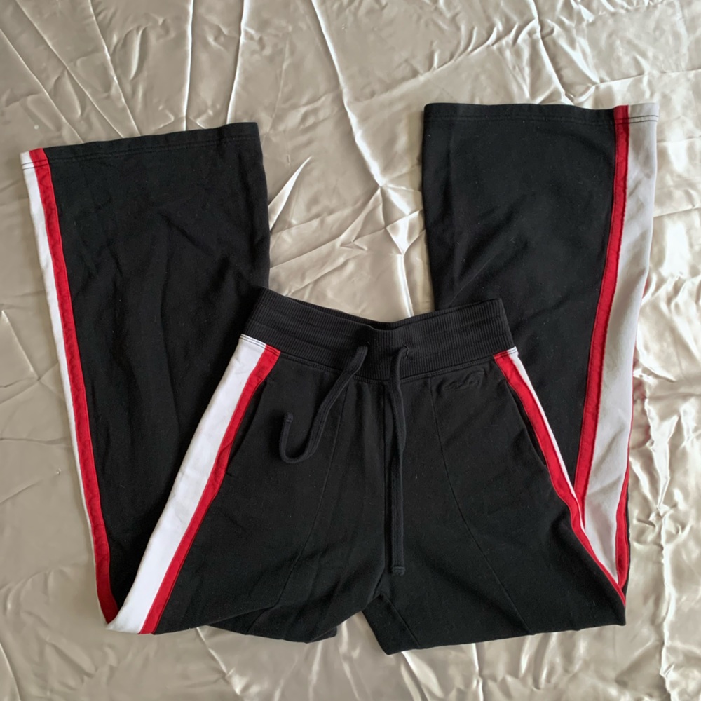 HOLLISTER | sweats